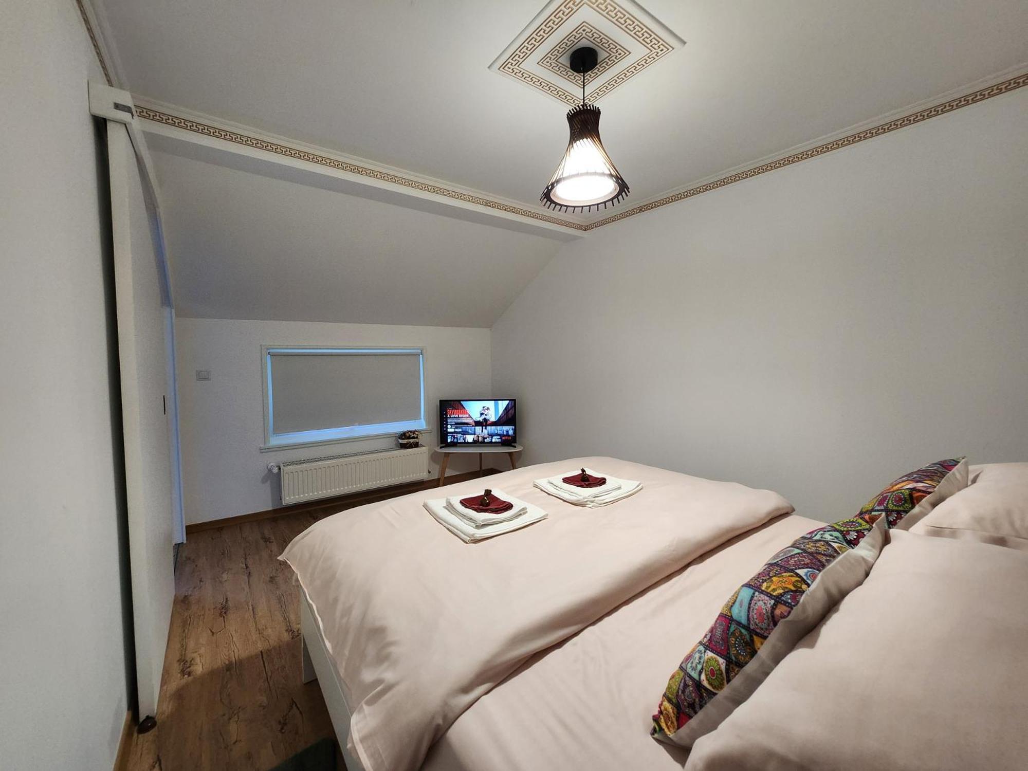 Casa Turta Dulce Ξενοδοχείο Buşteni Δωμάτιο φωτογραφία
